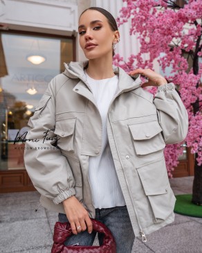 Парка женская демисезонная с капюшоном светло серая 75 см.