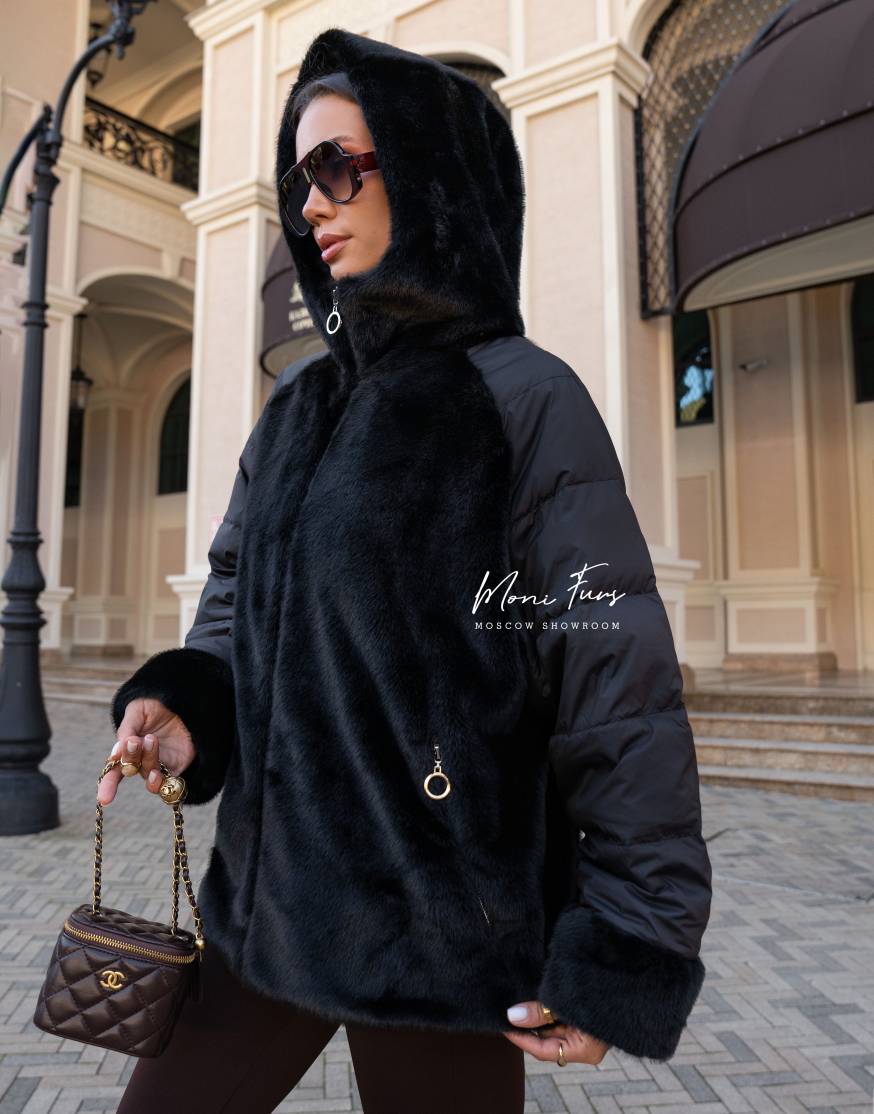 Шуба-куртка из меха премиум-класса с нейлоновыми вставками цвета Black Onyx