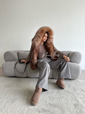Пуховик кофейный с мехом лисы с капюшоном 70 см. ХМ
