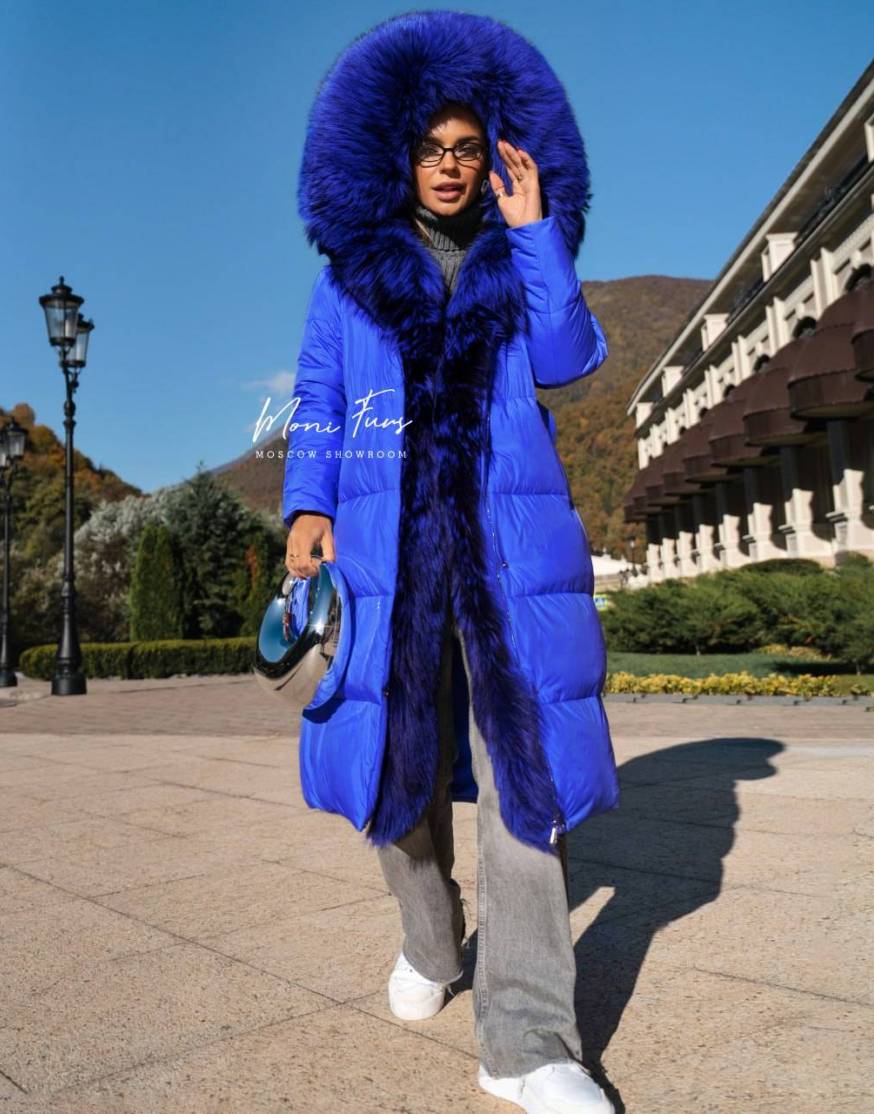 Пуховик электрик с мехом лисы и капюшоном 110 см