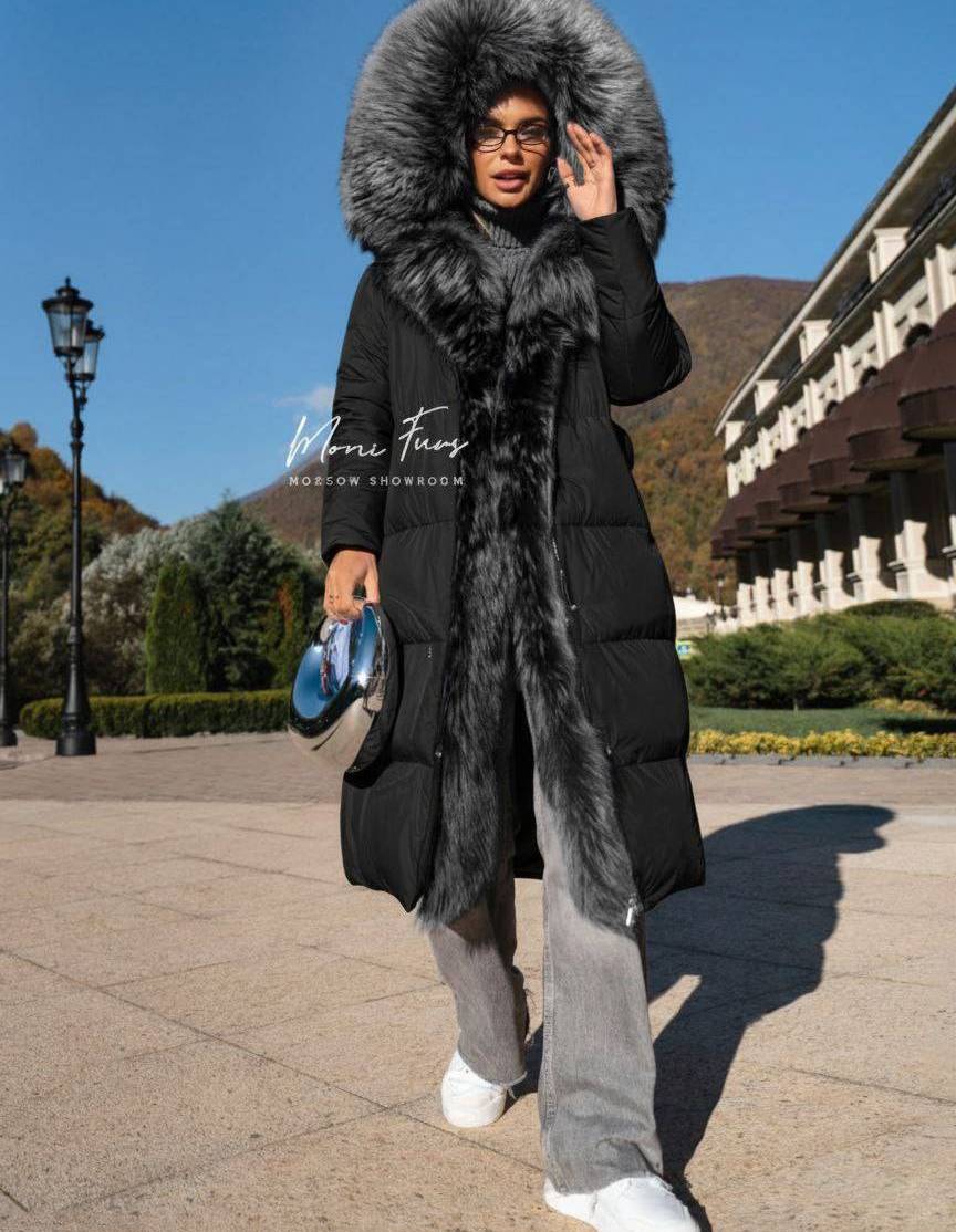 Пуховик черный с мехом чернобурой лисы и капюшоном 110 см