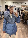Пуховик голубой с мехом чернобурой лисы 75 см.