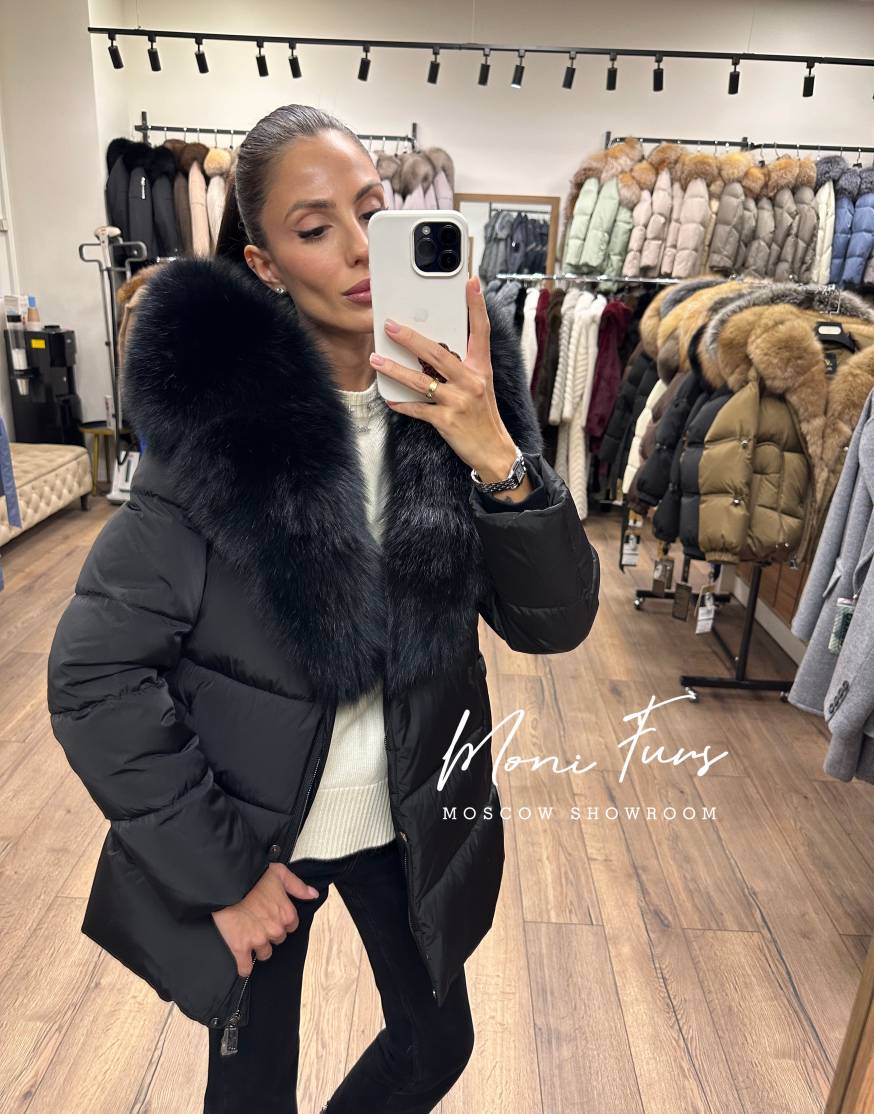 Женский чёрный пуховик с мехом песца и капюшоном 75 см