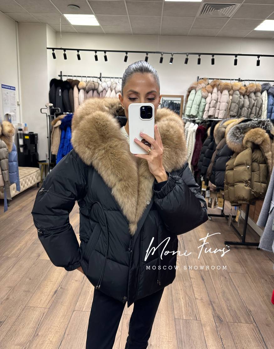 Женский чёрный пуховик с мехом песца под соболь и капюшоном 65 см