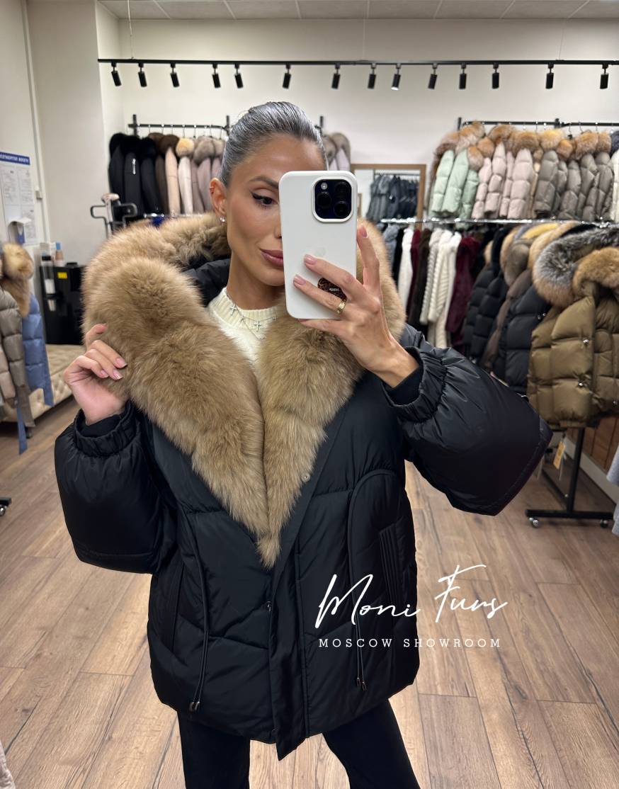 Женский чёрный пуховик с мехом песца под соболь и капюшоном 65 см