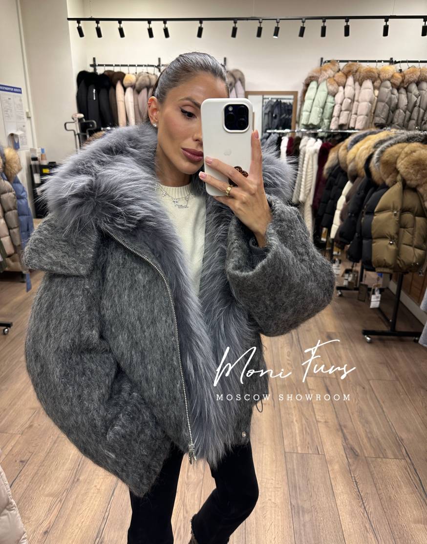 Женский пуховик-бомбер серый с шерстью 65 см