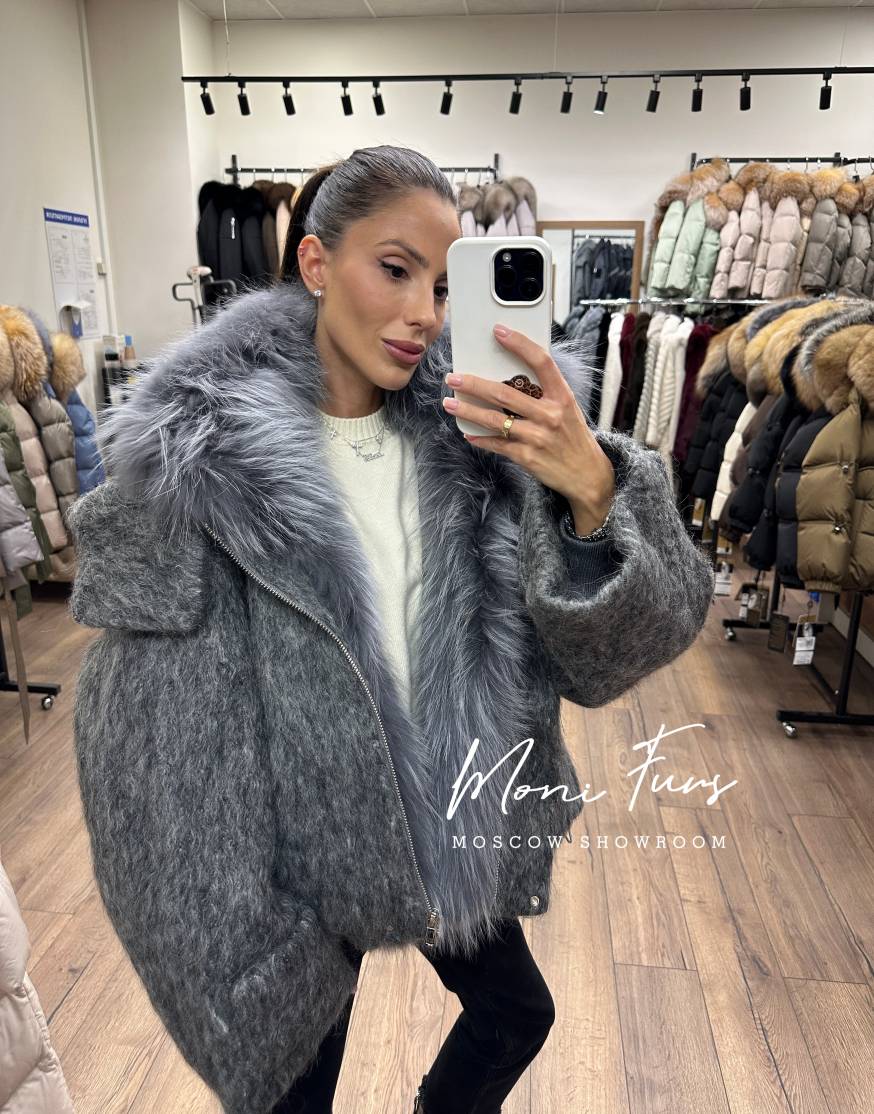 Женский пуховик-бомбер серый с шерстью 65 см