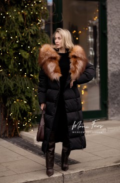 Женский пуховик черный с мехом лисы и капюшоном 120 см XM