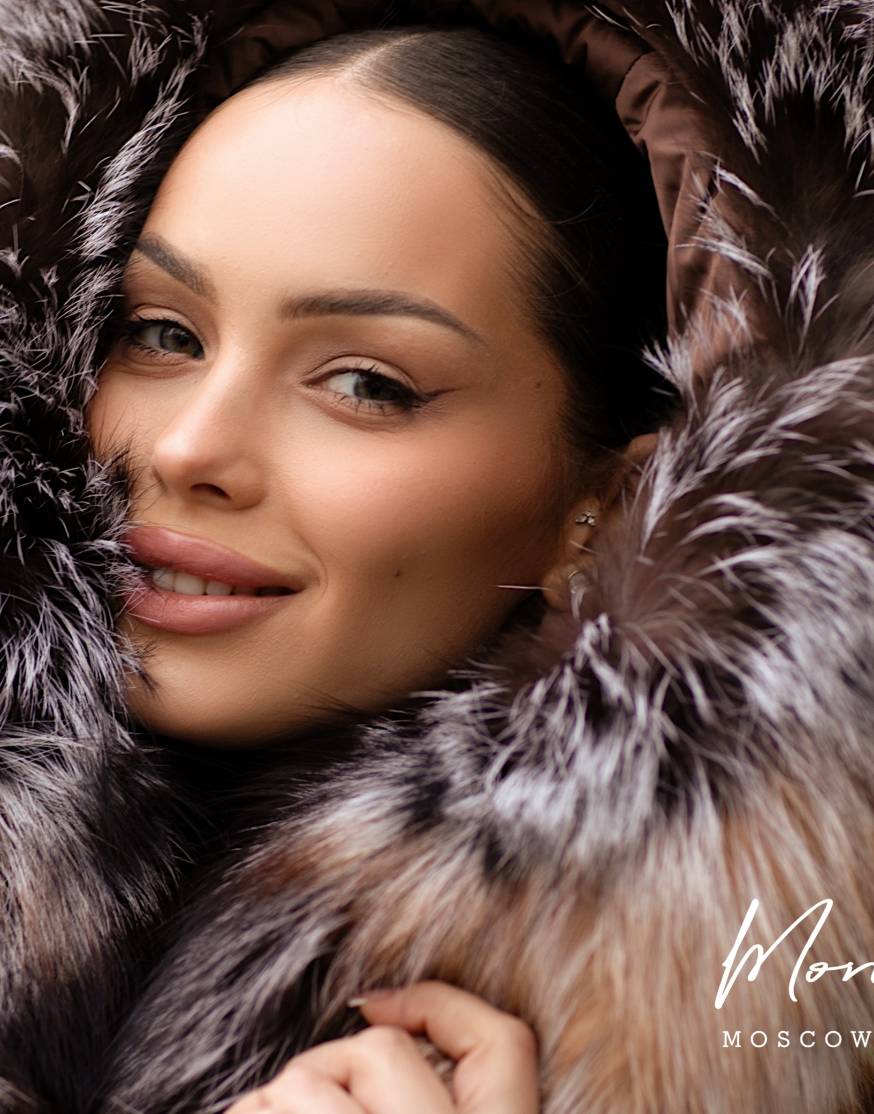 Женский шоколадный пуховик с мехом лисы и капюшоном 120 см XM