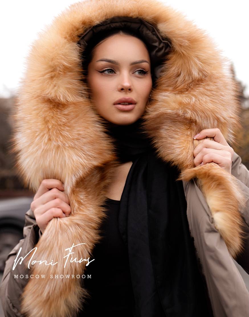Женский кофейный пуховик с мехом лисы и капюшоном 120 см XM