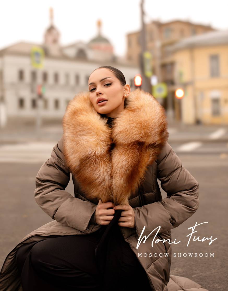 Женский кофейный пуховик с мехом лисы и капюшоном 120 см XM
