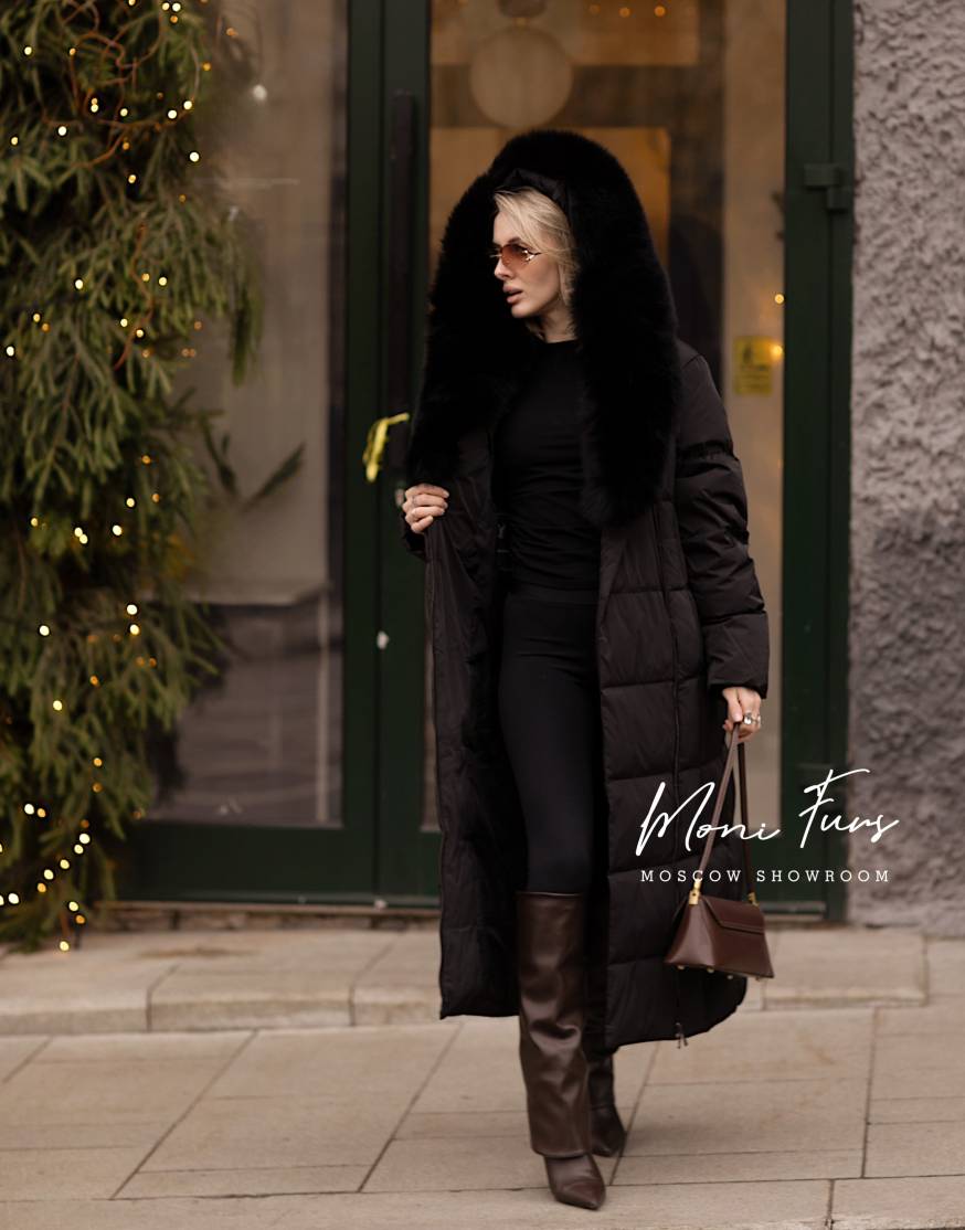 Женский чёрный пуховик с мехом песца и капюшоном 120 см