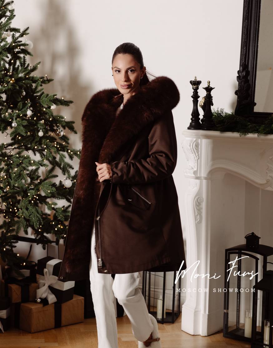 Женская коричневая парка 90 см