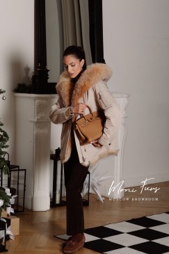 Парка бежевая с мехом лисы 70 см.ХМ