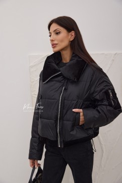 Куртка женская черная 60 см.