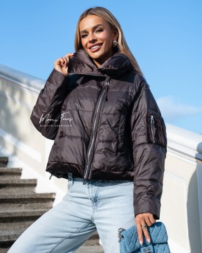 Куртка женская коричневая 60 см.