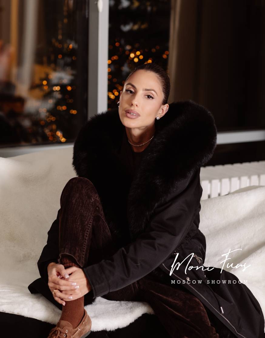 Парка черная с мехом черного песца 90 см