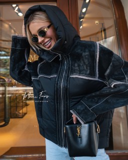 Куртка-бомбер утепленная черная с капюшоном 75 см.